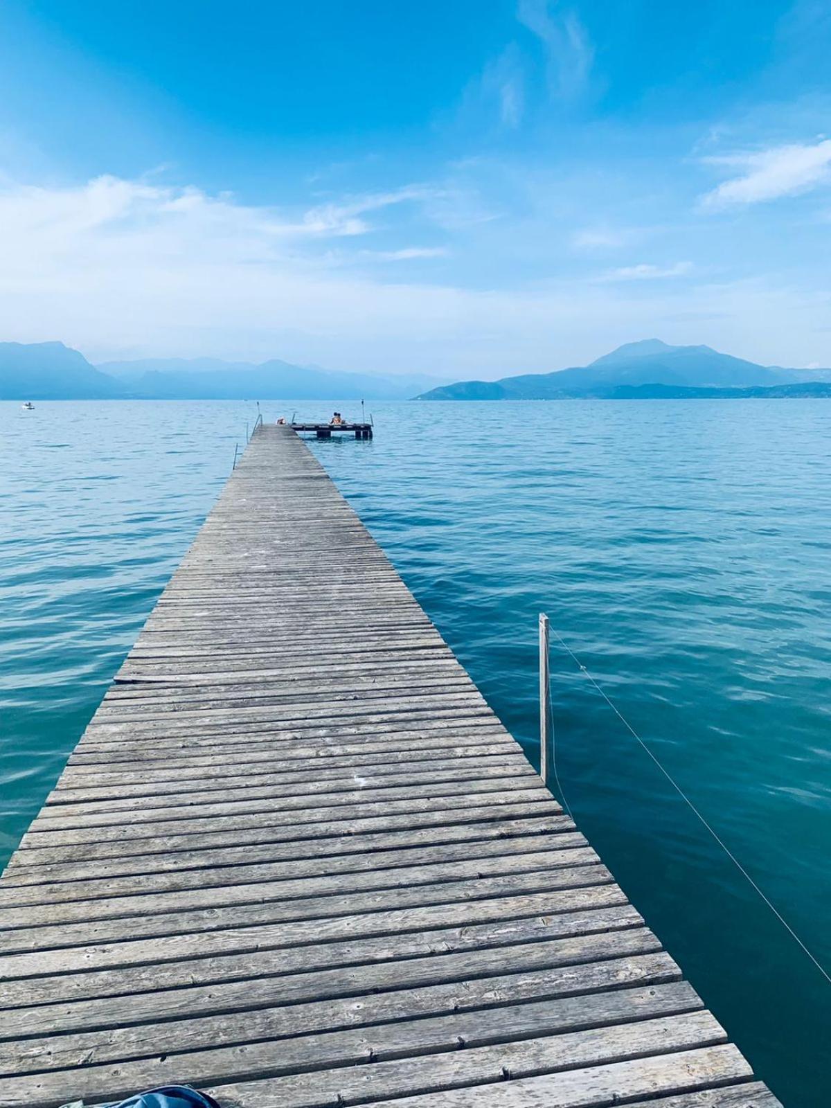 Seeblickwohnung Sirmione - Fronte Lago Mit Privatsteg Eksteriør bilde