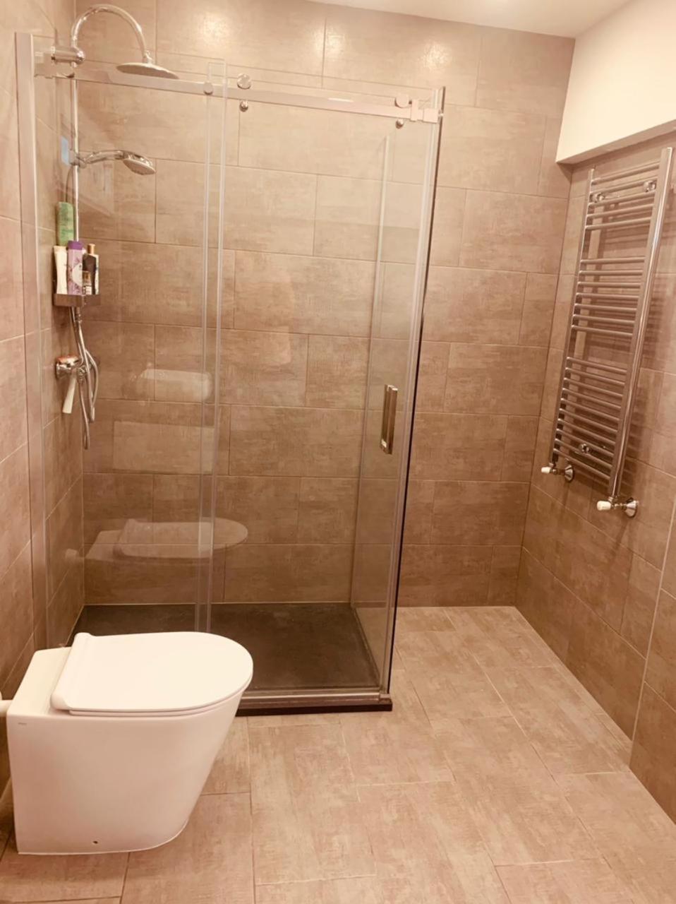Seeblickwohnung Sirmione - Fronte Lago Mit Privatsteg Eksteriør bilde